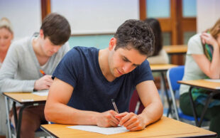 Де в Польщі ще можна зареєструватися на екзамен з польської мови на сертифікат у січні