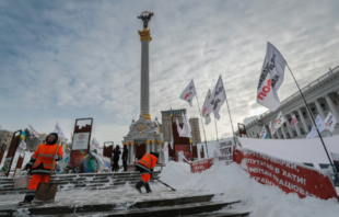Віднині споживачів в Україні зобов'язані обслуговувати українською мовою