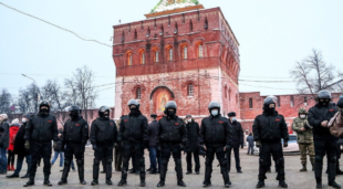 Вистава Путіна і Навального