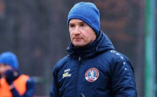 Мовний скандал в УПЛ: тренер отримав жовту картку за вимогу до арбітра "говорити українською"