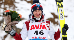 Поляк Камиль Стох завоевал серебро на Чемпионате мира по прыжкам с трамплина в Румынии