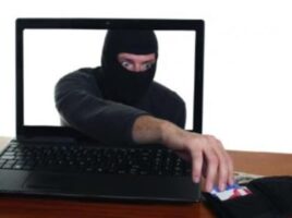 Українці продовжують страждати від шахраїв при пошуку роботи за кордоном