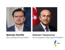 Дмитро Кулеба і Мевлют Чавушоглу обговорили підготовку до саміту Кримської платформи