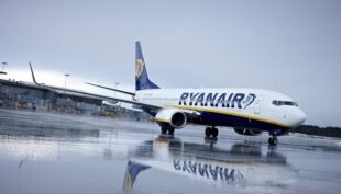 Директор Ryanair розсварився з польськими посадовцями у соцмережах через аеропорт