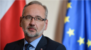 Poland reports 903 new coronavirus cases, no new deaths