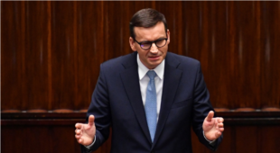 UPDATE: Polish PM to address MEPs amid spat over EU law