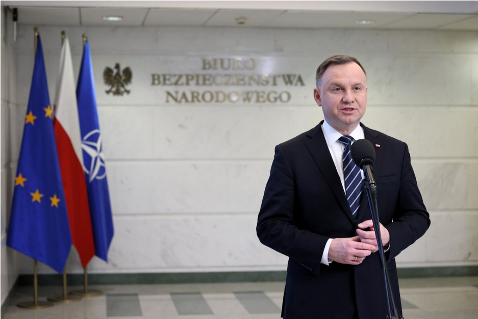 Президент Дуда: Польша как член ЕС и НАТО поддерживает Украину