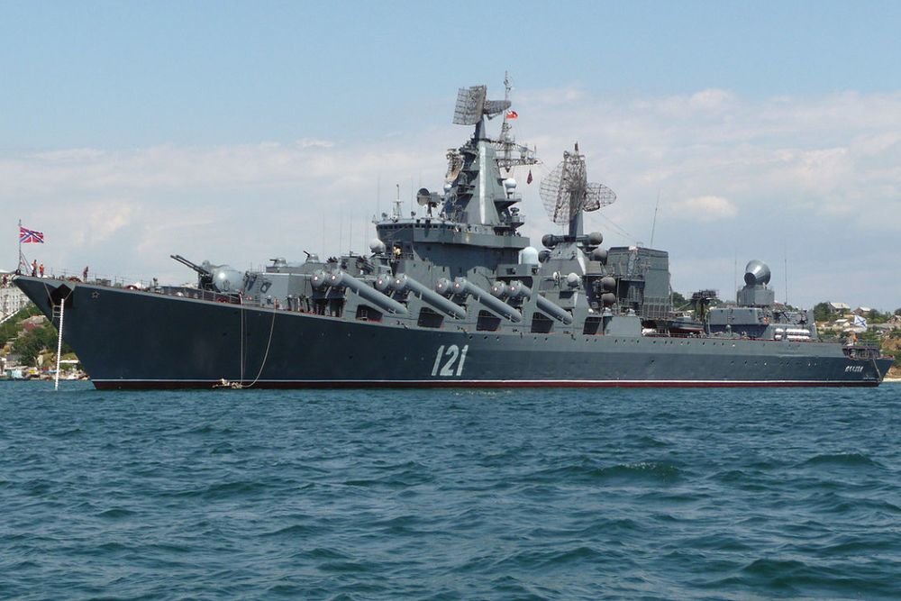 Українські захисники ракетами "Нептун" вразили ракетний крейсер рашистів "Москва"
