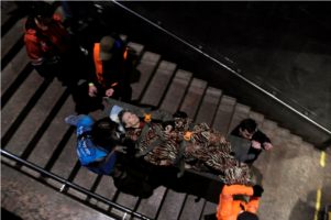 росіяни перешкодили евакуації з Лисичанська та обстріляли хлібовоз