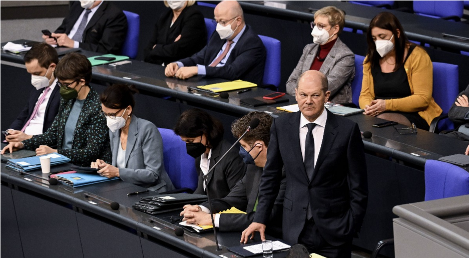 Niemieccy politycy krytykują opieszałość kanclerza w sprawie broni dla Ukrainy