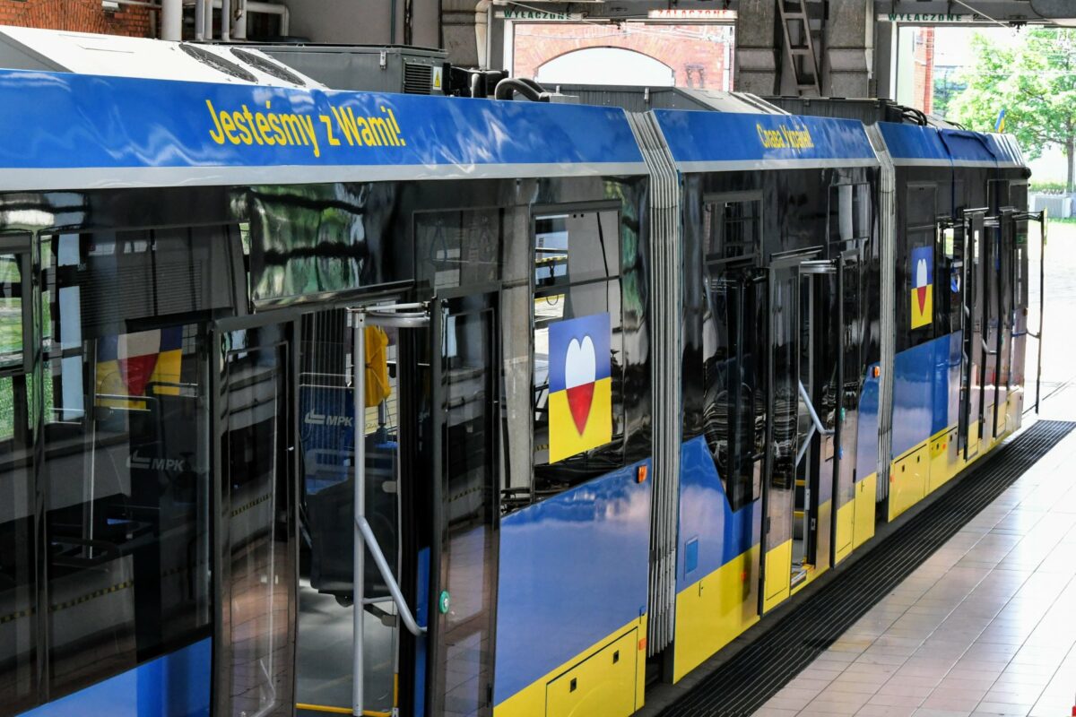 Вулицями Вроцлава курсуватиме жовто-блакитний трамвай. На честь захисників України