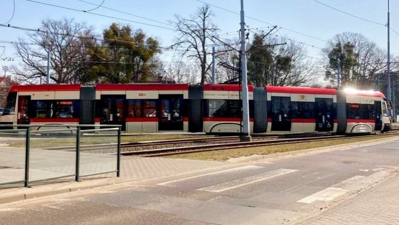 Пільги для біженців з України на проїзд автобусами і трамваями в Гданську