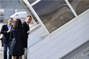 Розпочався візит президента Польщі Анджея Дуди до Словаччини. Метою візиту є допомога Україні