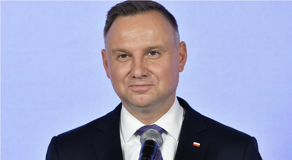 Ukraine must return to its internationally recognised borders: Polish president