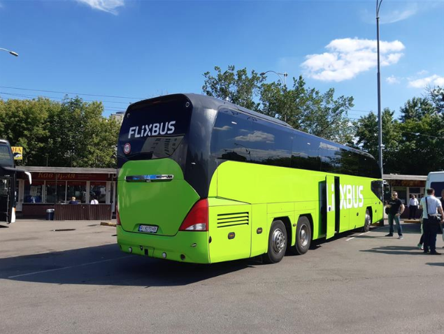 Список актуальних рейсів FlixBus між Польщею та Україною