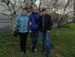 Я виросла у двомовній родині в невеликому місті Тетієві на півдні Київщини