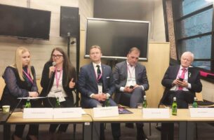 30-31 травня спільно з колегами працювали на економічному форумі Welconomy у місті Торунь