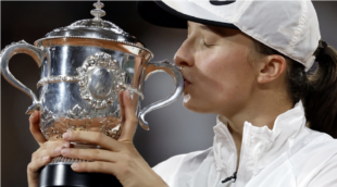 Іґа Свйонтек вдруге тріумфувала на «Ролан Гарросі»