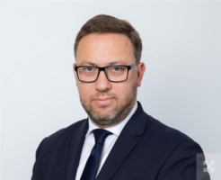 Бартош Ціхоцький про «порятунок обличчя» путіна: Нехай віддають свій Бранденбург чи Піренеї Бартош Ціхоцький про «порятунок обличчя» путіна: Нехай віддають свій Бранденбург чи Піренеї