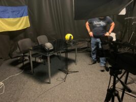 Завтра ввечері на радіо Толока починаю віщати у форматі радіо-блогу. Голосом, без відео