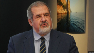 Чубаров повідомив про вибухи на складі боєприпасів у Криму