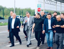 Оновлений пункт пропуску «Краківець – Корчова» вже працює в повному обсязі Оновлений пункт пропуску «Краківець – Корчова» вже працює в повному обсязі