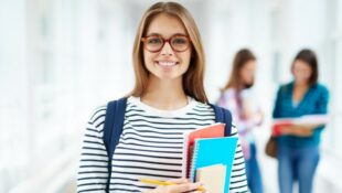 20 тис зл у рік: Intel пропонує стипендію студенткам з України в Польщі 20 тис зл у рік: Intel пропонує стипендію студенткам з України в Польщі