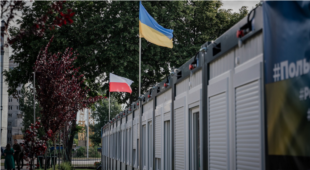 Poland builds temporary housing for refugees in Ukraine's Irpin