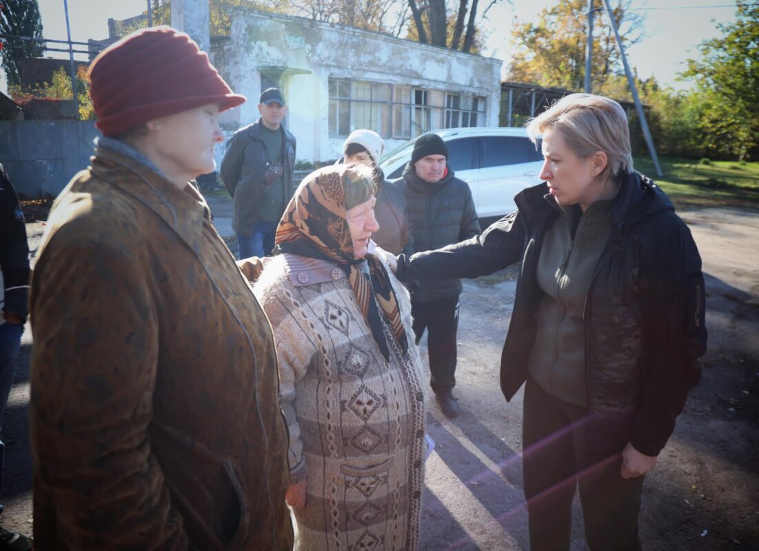 Триває спільний проєкт МінРе та ЮНІСЕФ: надаємо осінній одяг дітям внутрішніх переселенців