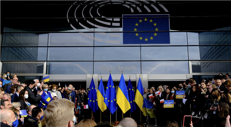 18 miliardów euro dla Ukrainy. Komisja Europejska publikuje szczegóły planu pomocy