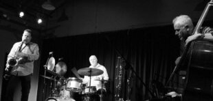 У Гданську і Варшаві виступить український музикант та військовий Марк Токар У Гданську і Варшаві виступить український музикант та військовий Марк Токар