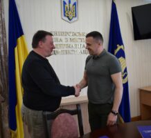 Відбулася зустріч керівника Дніпровської райдержадміністрації Павла Бабія з керівництвом ТОВ Науково-виробнича компанія «Скай Ассист»