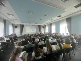 Польсько-українська співпраця для захисту дітей: вебінар "Безпечні в мережі"