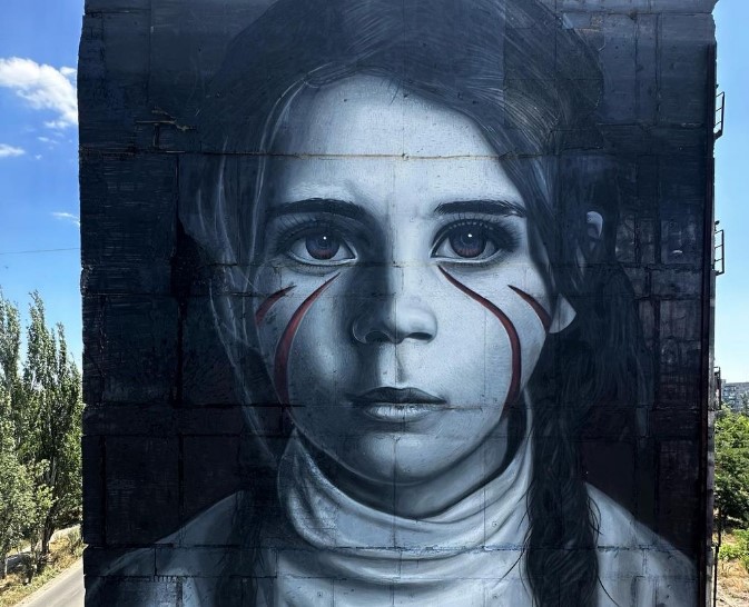 Брехня з використанням вуличного мистецтва. «Діти Донбасу 8 років живуть під бомбами НАТО»