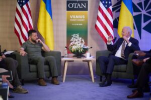 Volodymyr Zelenskyy met with Joseph Biden in Vilnius