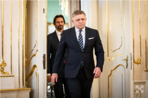 Прем'єр-міністр Словаччини Роберт Фіцо: жодної військової допомоги Україні