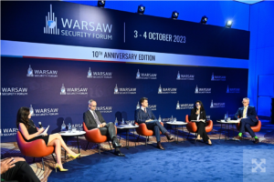 Warsaw Security Forum: Україна потребує постійної підтримки Заходу