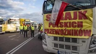 Блокада на кордоні з Польщею: як вона вже вплинула на Україну
