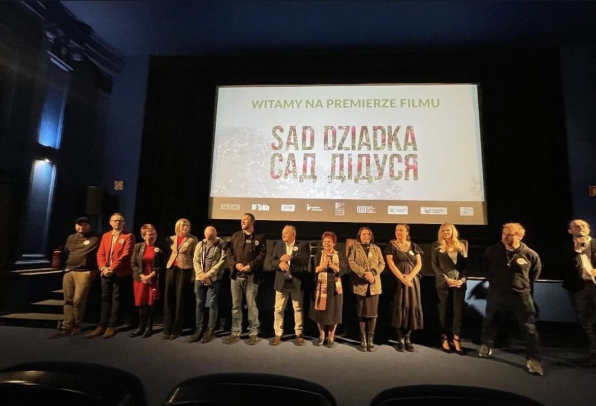 Pojednanie przez obiektyw kamery filmowej: polsko-ukraiński film «Sad dziadka»