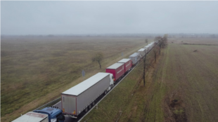 Border protests across EU over Ukrainian cargo