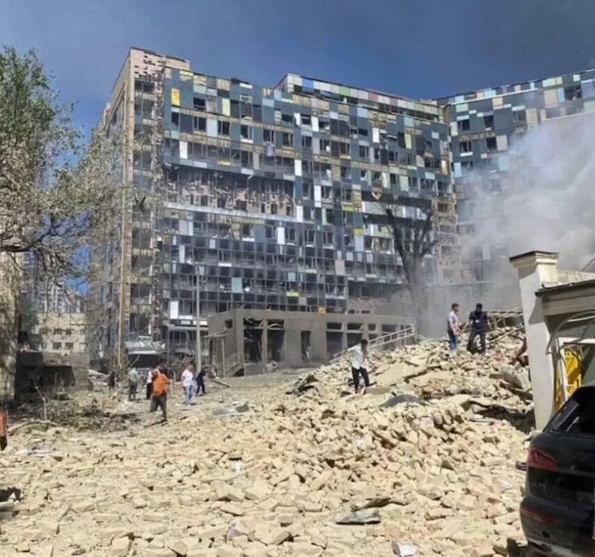 Rosjanie uderzyli na Kijów w środku dnia, licząc szczególnie na to, że pod ostrzałem znajdzie się jak najwięcej osób