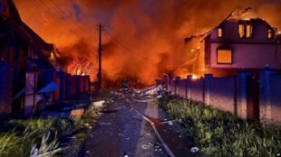 Поліція: кількість постраждалих через російський удар по Київщині зросла до 23 людей