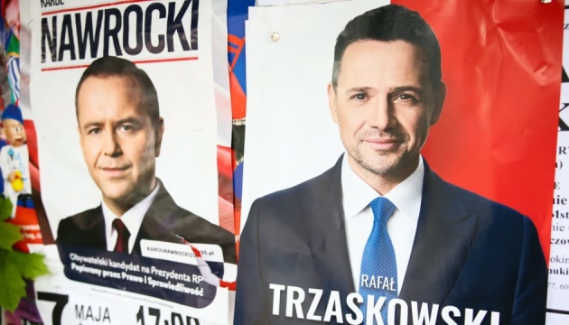 До другого туру у Польщі виходять Тшасковський і Навроцький - результати екзит-полу