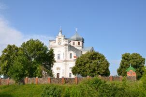Молитва крізь століття: як живе Чарторійський монастир