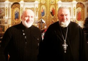 Подивився в очі отцю Петру і побачив там таке потужне і зігріваюче полум’я віри – Олег Володарський (відео)