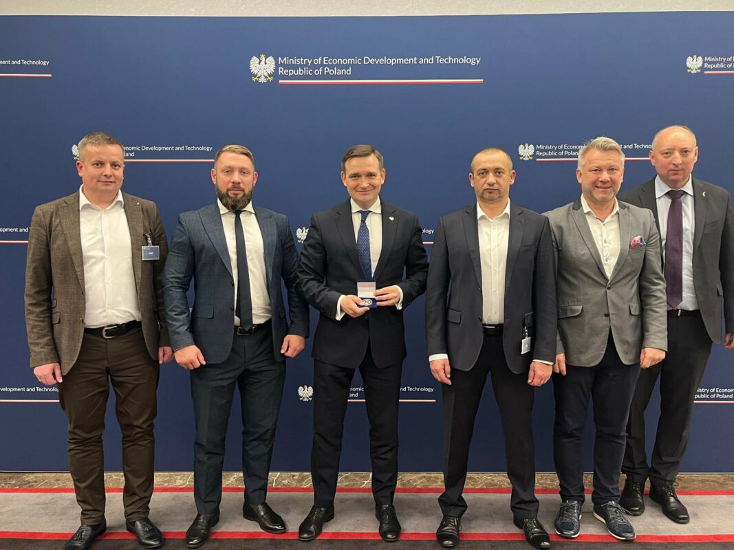 Радник-посланник Посольства України в Республіці Польща Роман Шепеляк зустрівся з заступником Міністра у справах ветеранів України Руслан Приходько