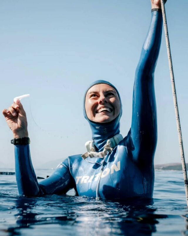 Українка встановила свій восьмий світовий рекорд у дисципліні пірнання з постійною вагою без ласт