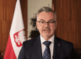 У Росії скоїли напад на посла Польщі Кшиштофа Краєвського