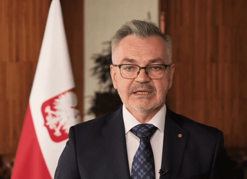 У Росії скоїли напад на посла Польщі Кшиштофа Краєвського