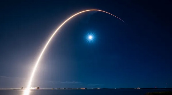 SpaceX запустила у космос ще 29 супутників з мису Канаверал